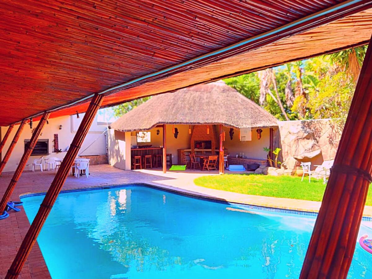 Durbanville Pool House Esterno foto